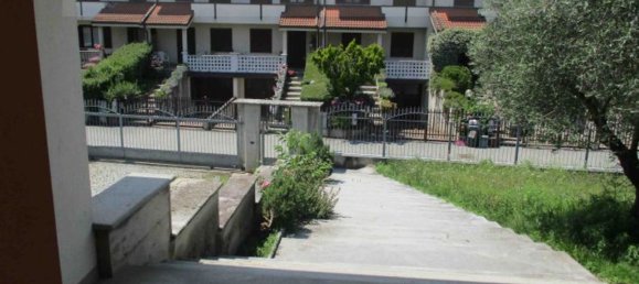 Villa de 7 dormitorios en Castellamonte, Italy No. 327694 9