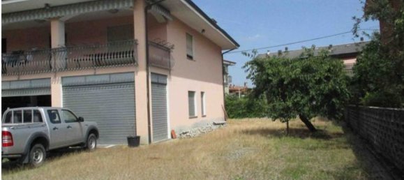 Villa de 7 dormitorios en Castellamonte, Italy No. 327694 3