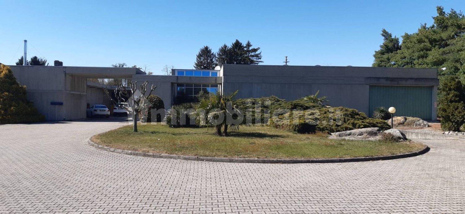 5-Zimmer Lagerhaus in Golasecca, Italy, Nr. 78136