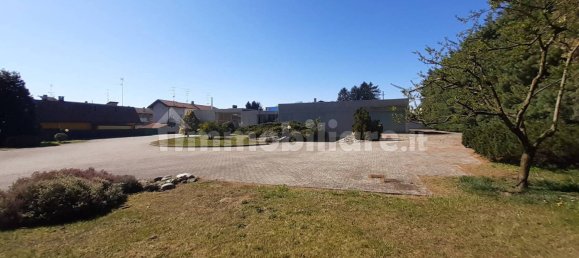 5-Zimmer Lagerhaus in Golasecca, Italy, Nr. 78136 21