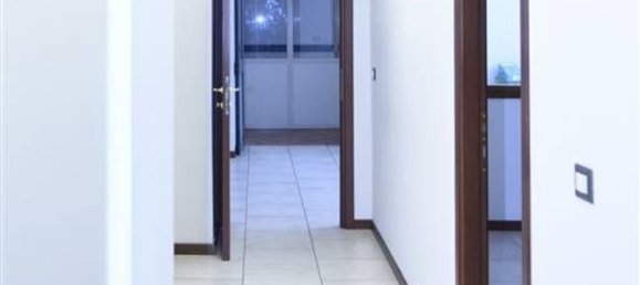 Entrepôt à Catania, Italy 641m² No. 163383 6