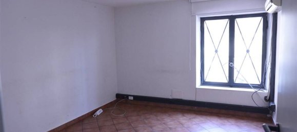 Entrepôt à Catania, Italy 641m² No. 163383 14