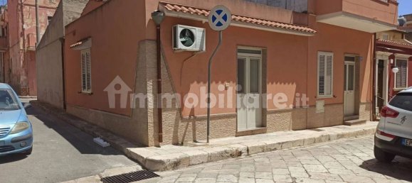 6 غرف نوم فيلا في Pachino, Italy رقم 63363 35