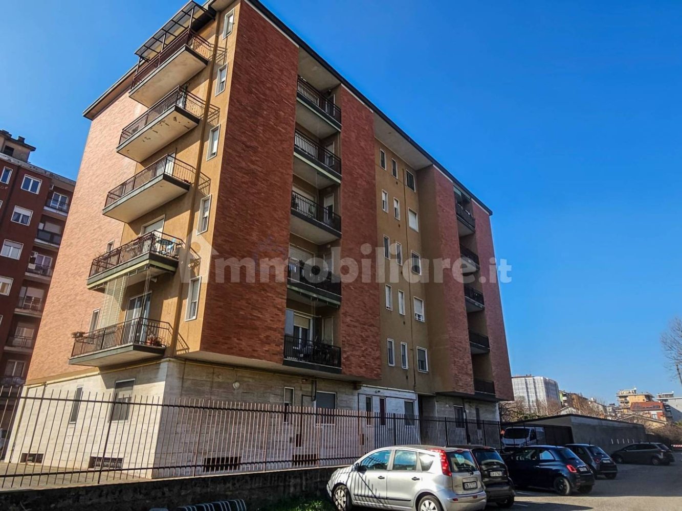 Apartamento T1 em Garbagnate Milanese, Italy N.º 113774