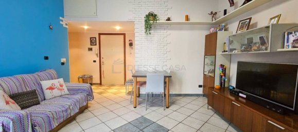Apartamento T1 em Garbagnate Milanese, Italy N.º 113774 5