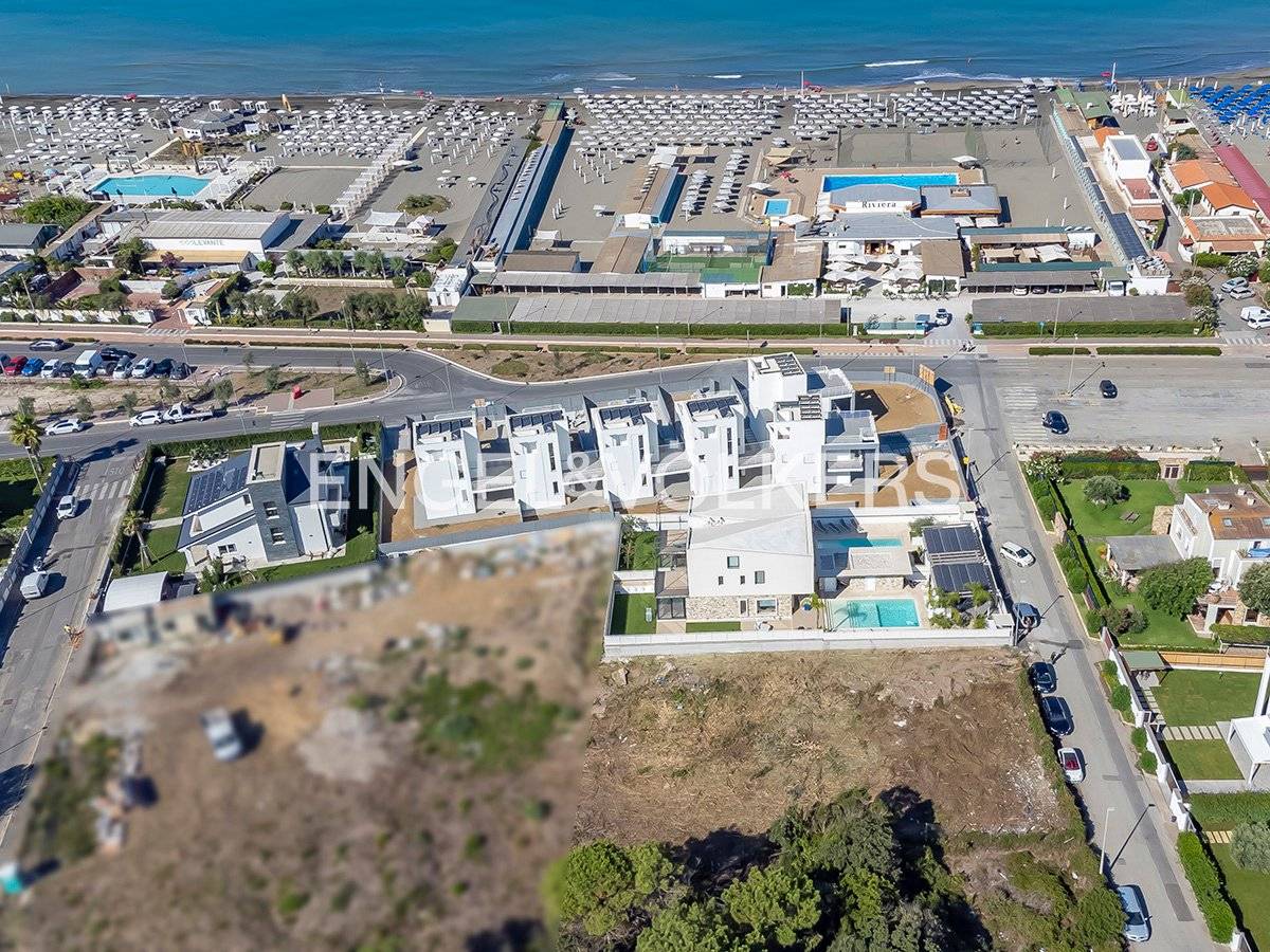 Terreno em Fiumicino, Italy 997 m² N.º 308770