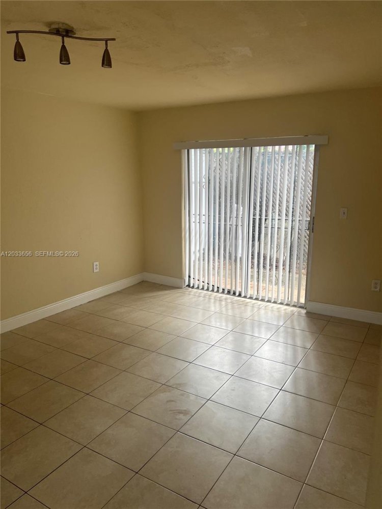 2 dormitorios villa en alquiler en Miami, Miami-Dade, Florida, USA № 615033