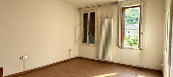 Edifício em Belluno, Italy 439 m² N.º 289391 23