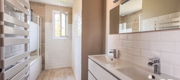 4 chambres Maison à Calvados, France No. 325744 13