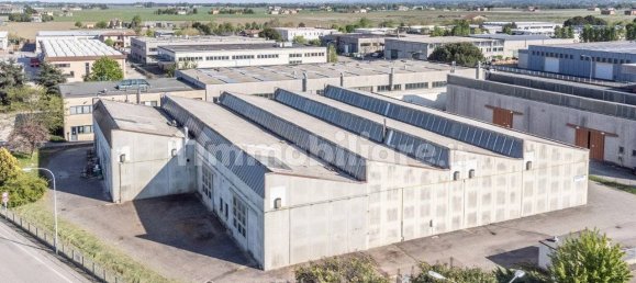 Lagerhaus in Castel Guelfo di Bologna, Italy 1600m², Nr. 85890 24