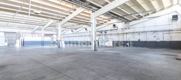 Lagerhaus in Castel Guelfo di Bologna, Italy 1600m², Nr. 85890 5