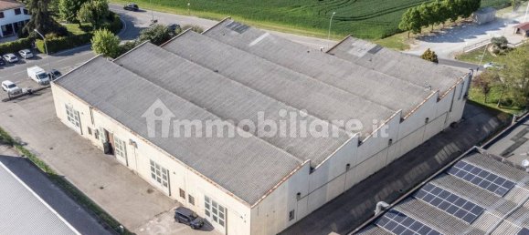 Lagerhaus in Castel Guelfo di Bologna, Italy 1600m², Nr. 85890 28