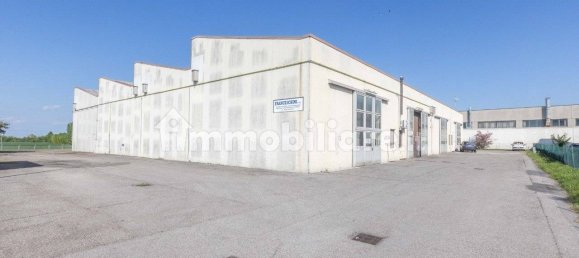 Lagerhaus in Castel Guelfo di Bologna, Italy 1600m², Nr. 85890 20