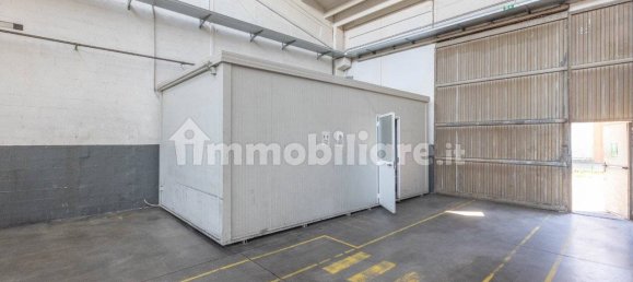 Lagerhaus in Castel Guelfo di Bologna, Italy 1600m², Nr. 85890 17