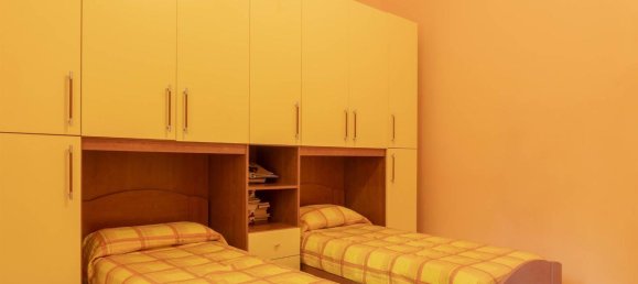 4-salle Appartement à Montecatini Terme, Italy No. 117449 18