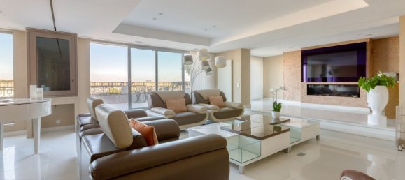 4 bedrooms Penthouse in Paris, France No. 168053 4