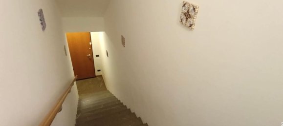 4 rooms Duplex in Giavera del Montello, Italy No. 307128 2