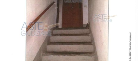 4-Zimmer Wohnung in Prato, Italy, Nr. 192582 3