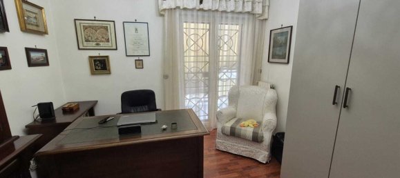 3 bedrooms Apartment in Mugnano di Napoli, Italy No. 328126 7