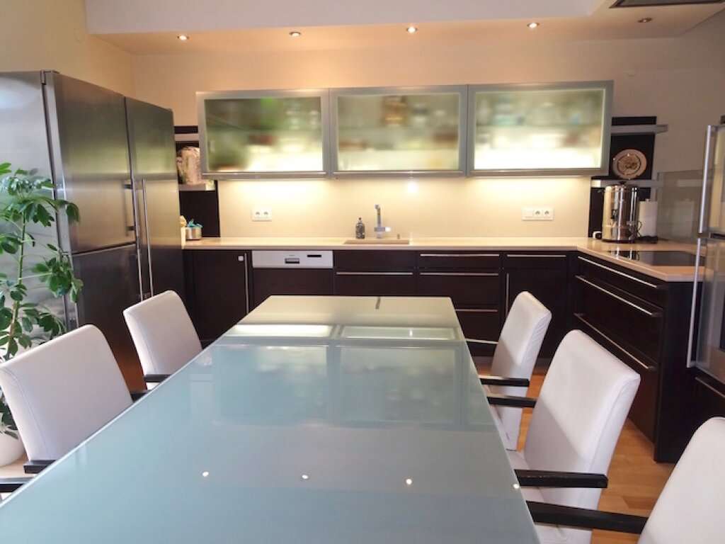 4 rooms Townhouse in Vienna, Austria No. 17924