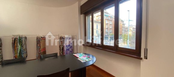 5 rooms Office in Como, Italy No. 11954 5