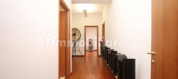 5 rooms Office in Como, Italy No. 11954 7