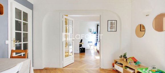 1 bedroom Apartment in Paris, France No. 313081 6