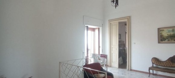 4 bedrooms House in Casalanguida, Italy No. 329480 3