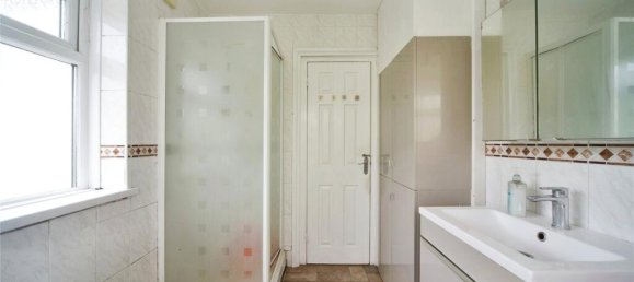 3 Schlafzimmer Haus in Leytonstone, United Kingdom, Nr. 11545 14