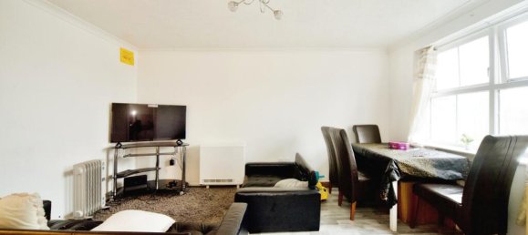 1 bedroom Apartment in Enfield, United Kingdom No. 11539 3