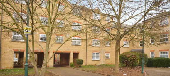 1 bedroom Apartment in Enfield, United Kingdom No. 11539 13