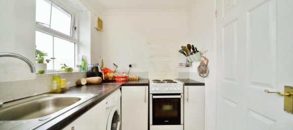 1 bedroom Apartment in Enfield, United Kingdom No. 11539 7