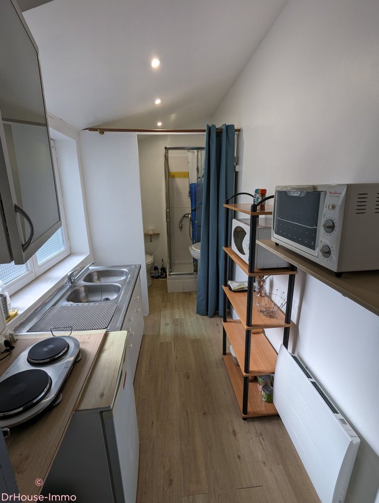 5 bedrooms Building in Lille, France No. 52654