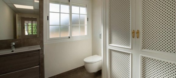 7 Schlafzimmer Villa in Alameda, Spain, Nr. 177878 9