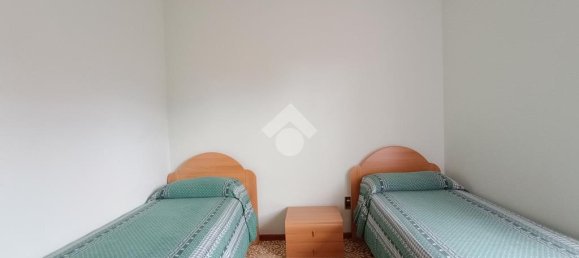 Квартира с 2 спальнями в Пинето, Италия № 160184 13