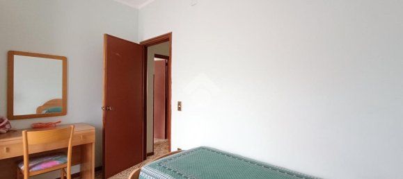 Квартира с 2 спальнями в Пинето, Италия № 160184 12