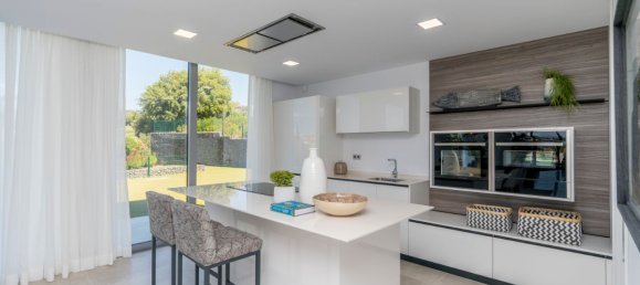 4 غرف نوم فيلا في Marbella, Spain رقم 4618 22