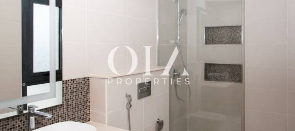 5 bedrooms Villa in Yas Island, UAE No. 20544 18