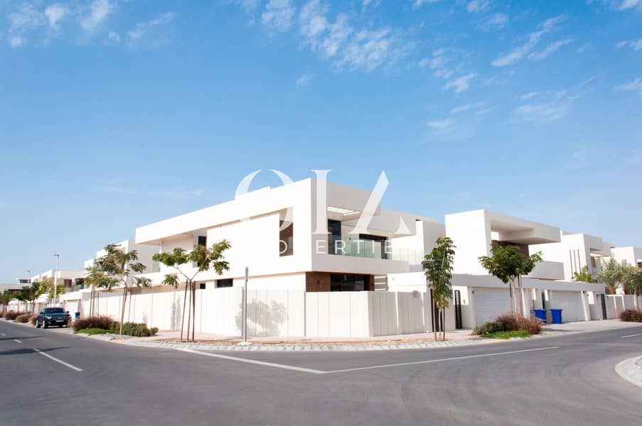 5 bedrooms Villa in Yas Island, UAE No. 20544
