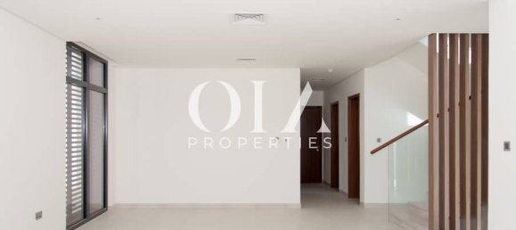 5 bedrooms Villa in Yas Island, UAE No. 20544 14