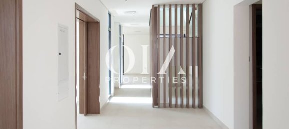 5 bedrooms Villa in Yas Island, UAE No. 20544 8