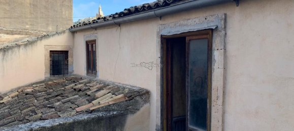 2 Schlafzimmer Penthouse in Modica, Italy, Nr. 90654 30