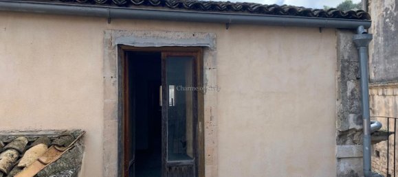 2 Schlafzimmer Penthouse in Modica, Italy, Nr. 90654 32