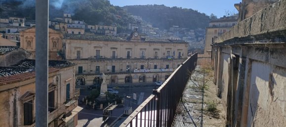 2 Schlafzimmer Penthouse in Modica, Italy, Nr. 90654 47