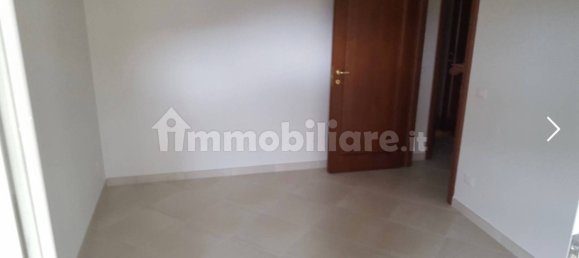 Квартира с 2 спальнями в Фонди, Италия № 29161 8