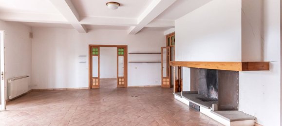 Вилла с 10 спальнями в Фьюмичино, Италия № 371576 10