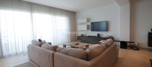 Apartamento de 4 dormitorios en Sliema, Malta No. 6428 2