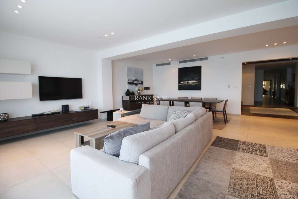 Apartamento de 4 dormitorios en Sliema, Malta No. 6428