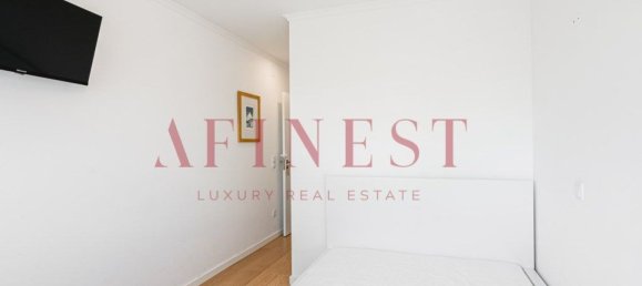 3 Schlafzimmer Haus in Rio de Mouro, Portugal, Nr. 121599 32