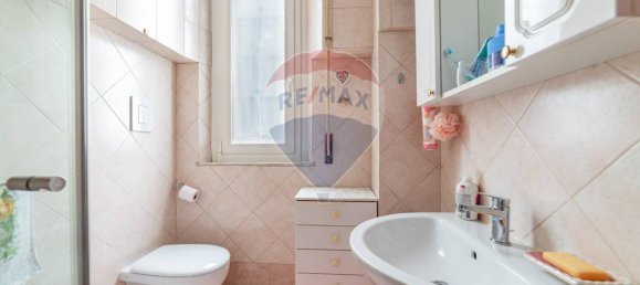 5 rooms Apartment in Monsano, Italy No. 3088 6